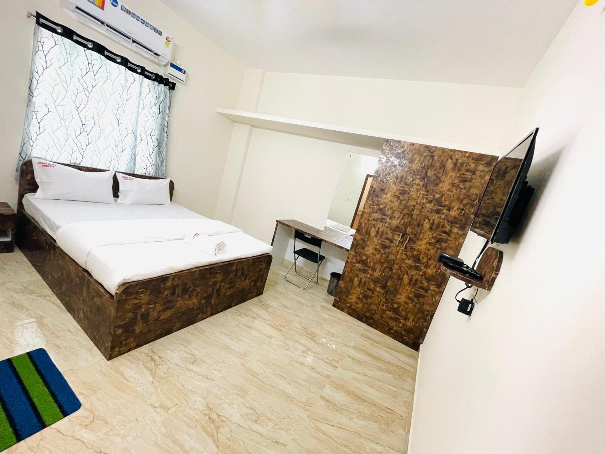 Pearl Stays, Tirupathi Tirupati Exterior foto